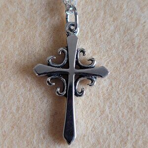 CROSS Pendant Sm 1" Silver-Tone with Chain Ornate Delicate Christian Religious